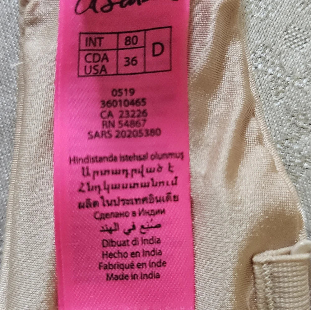 La SENZA Bra Classic Plunge Padded Push Up Underwire 2 Way Straps Beige SZ 36D - Picture 7 of 11